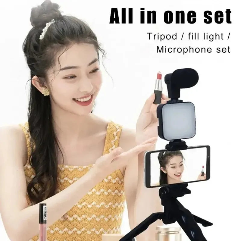 Smartphone Vlogging Kit With Tripod Phone Holder Mini Microphone LED Fill Light